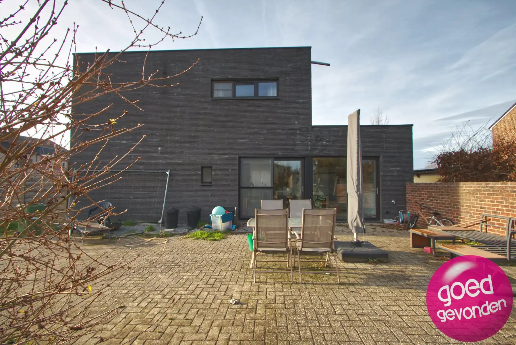 WONING - GERENOVEERD - 4 SLK - TERRAS - TUIN - PARKING foto 14