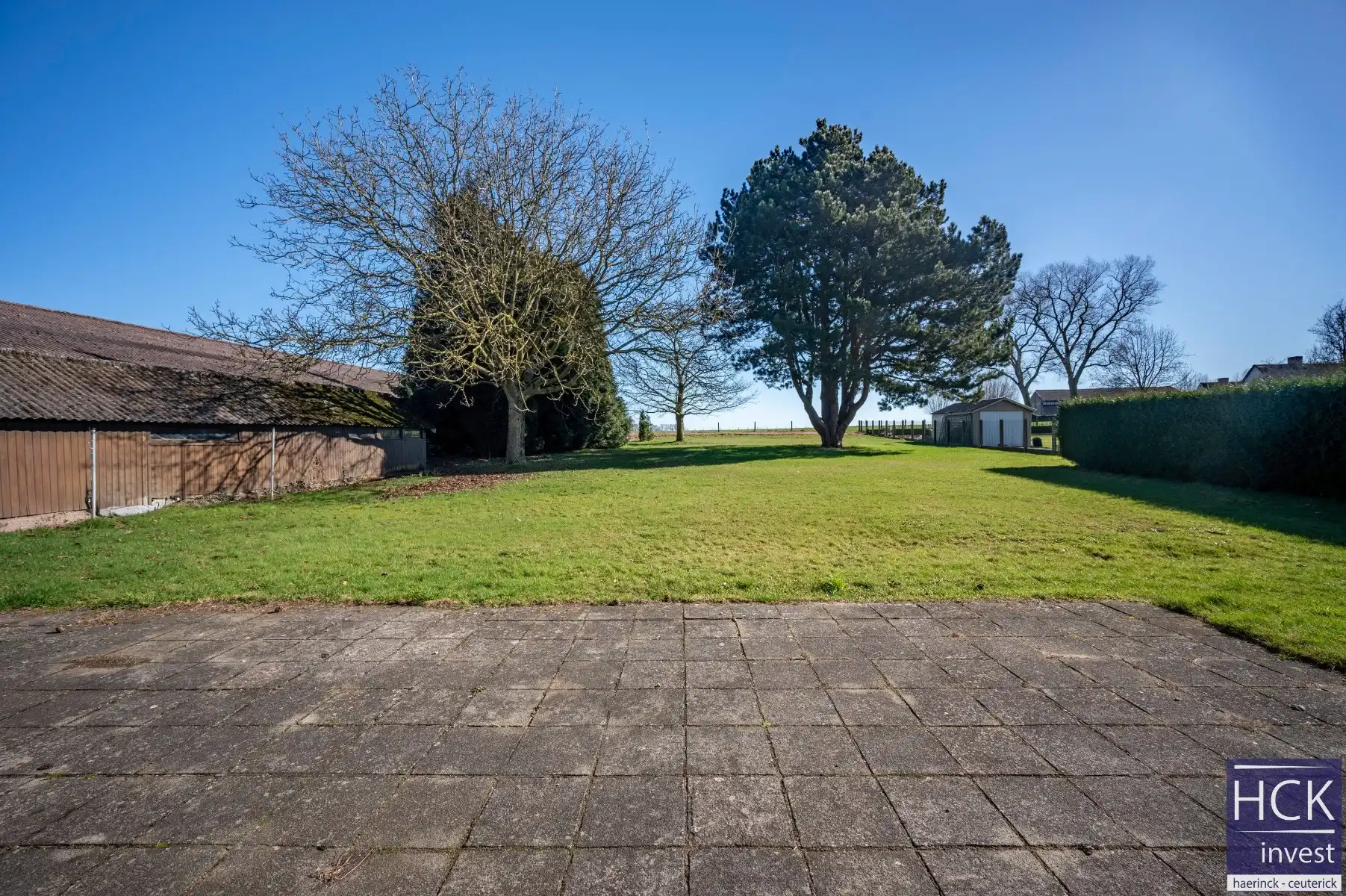 KRUISHOUTEM - Te renoveren alleenstaande villawoning op 2231m² foto 11