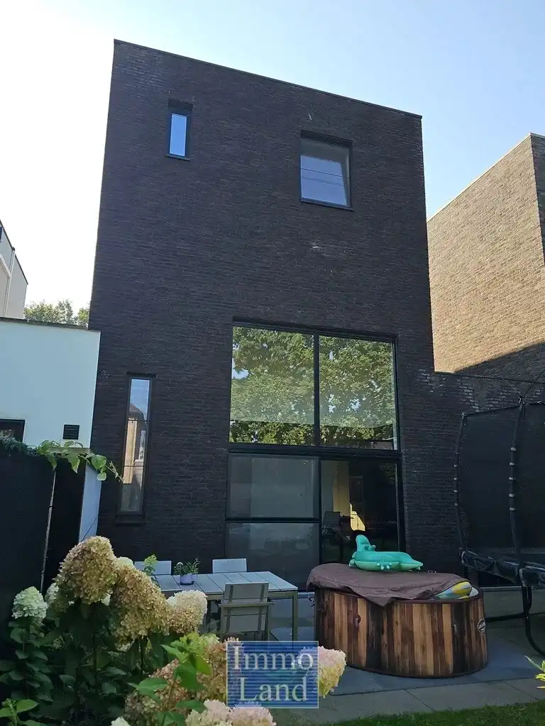 Zeer energiezuinige rustig gelegen woning, binnen de grote ring van Hasselt. foto 39