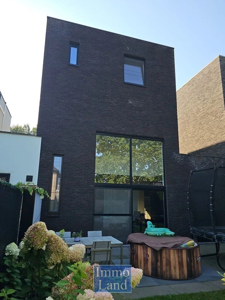 Zeer energiezuinige rustig gelegen woning, binnen de grote ring van Hasselt. foto 39
