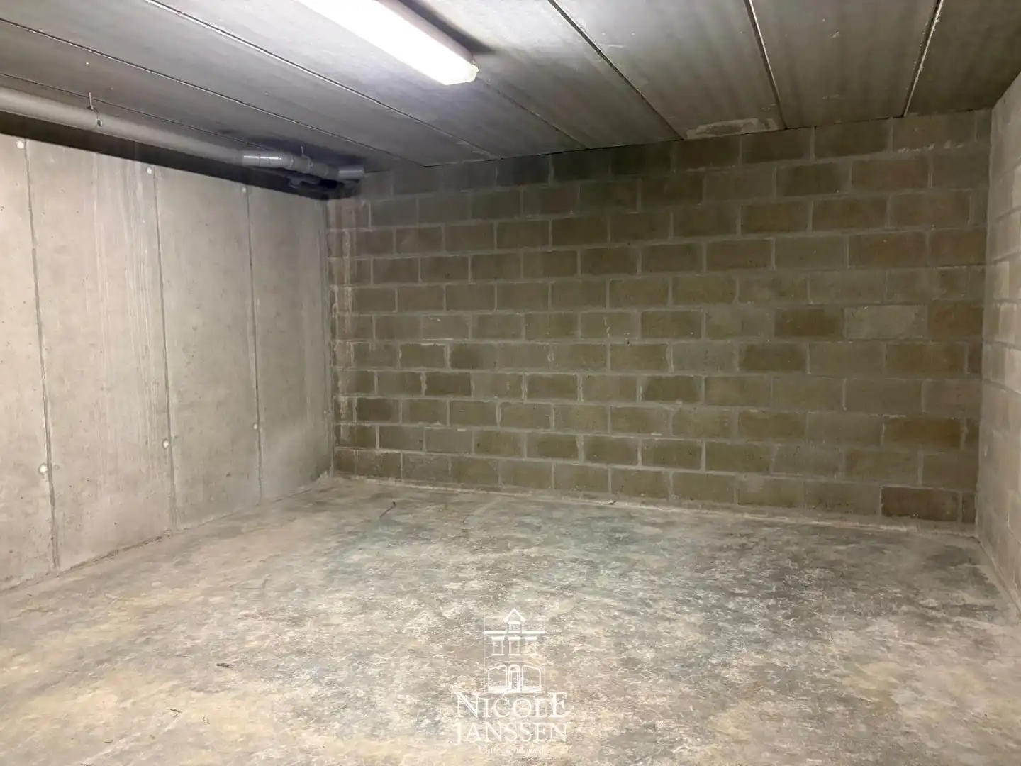 Halfvrijstaande woning  foto 15