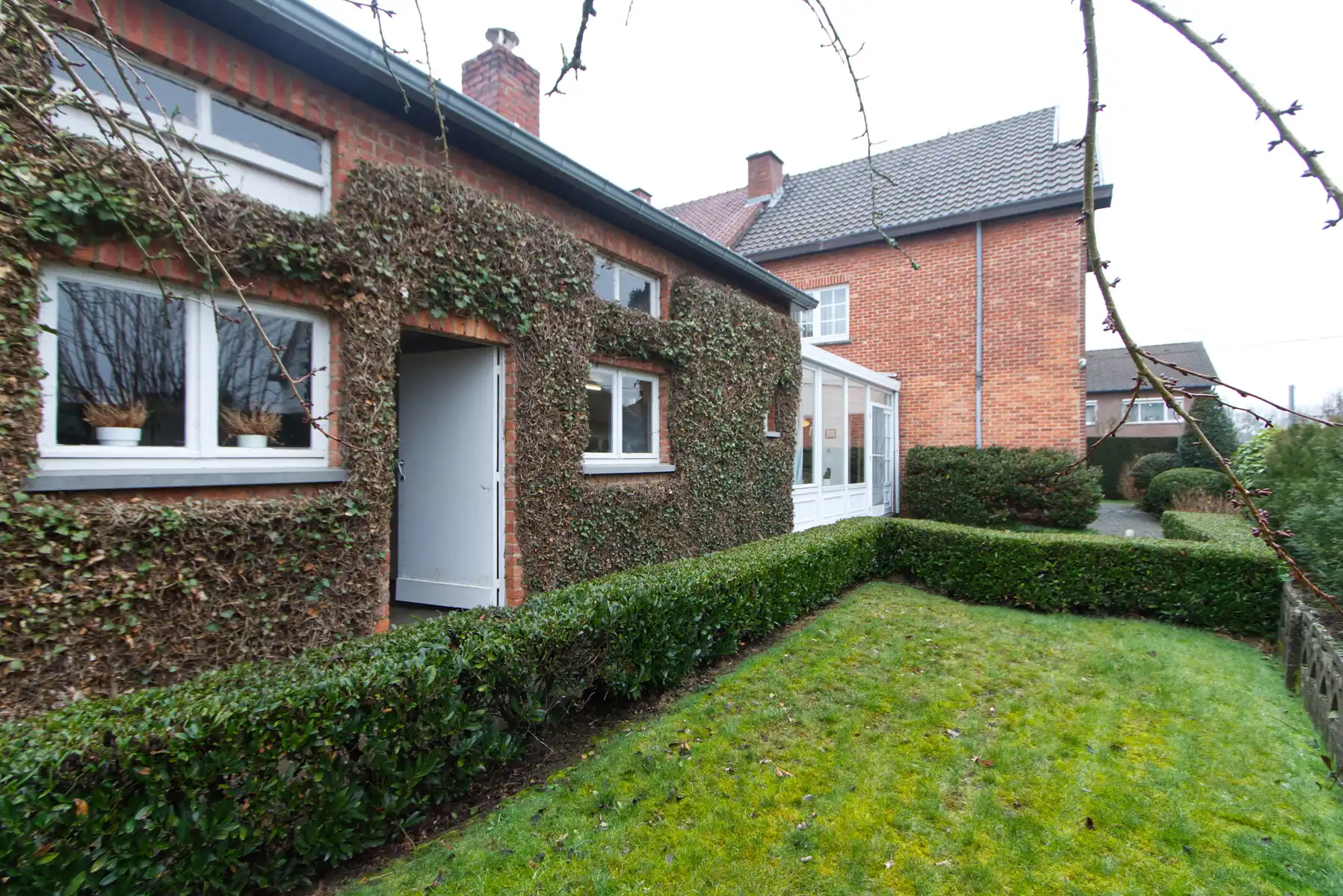 GEZINSWONING - 3 SLK - VERANDA - TERRAS - TUIN - GARAGE foto 17