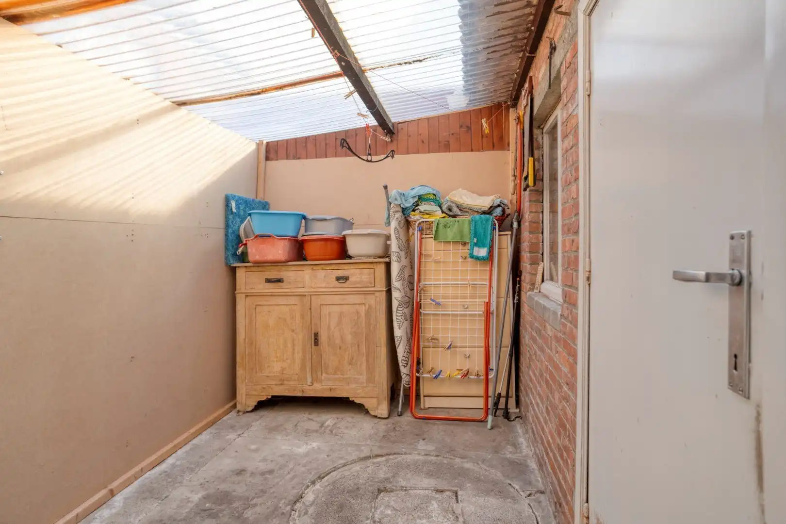 Woning met diepe tuin, garage en nieuw dak + zonnepanelen, centrum Borgloon foto 12