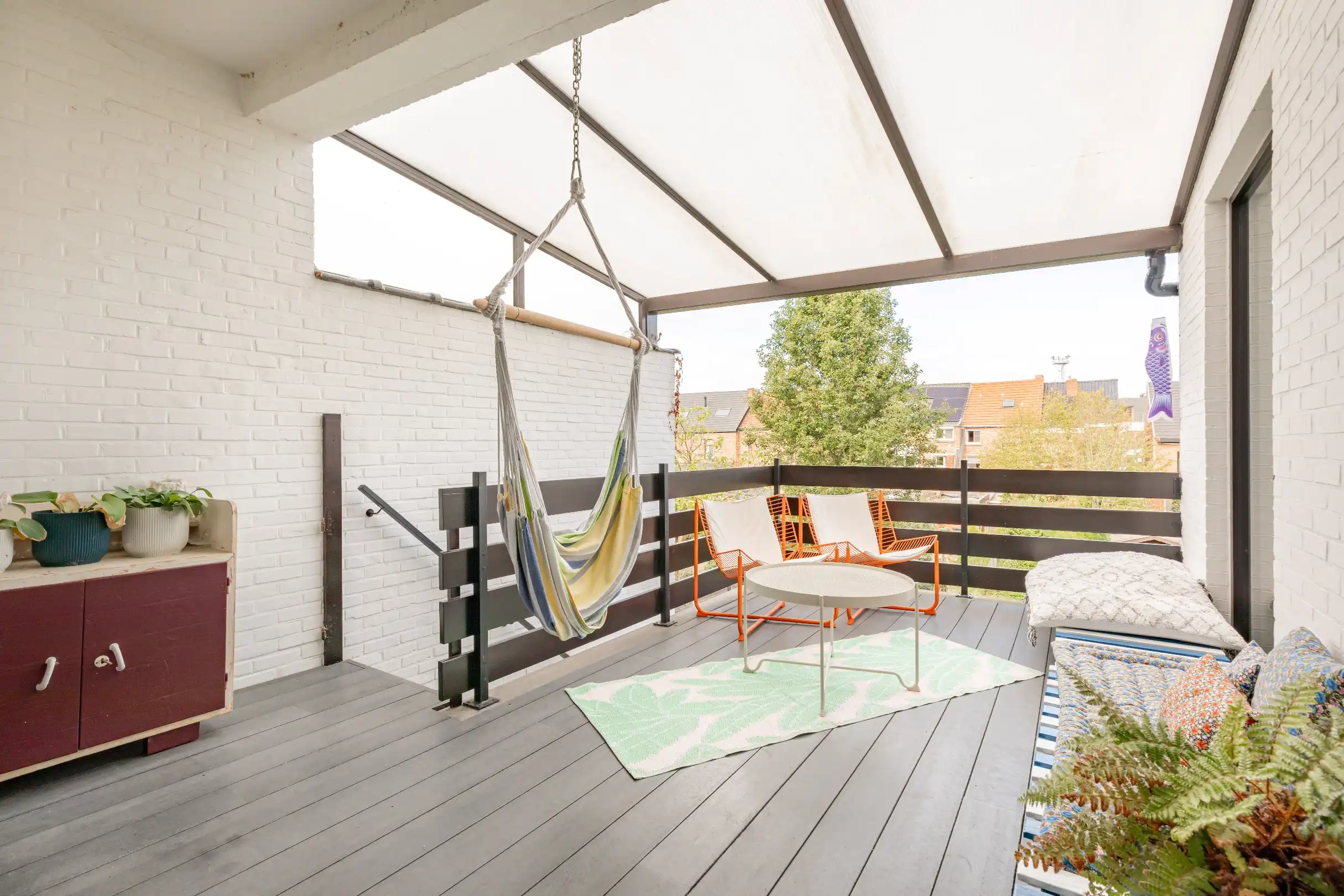 Karaktervolle en lichtrijke architectenwoning met stijlvolle renovatie foto 5