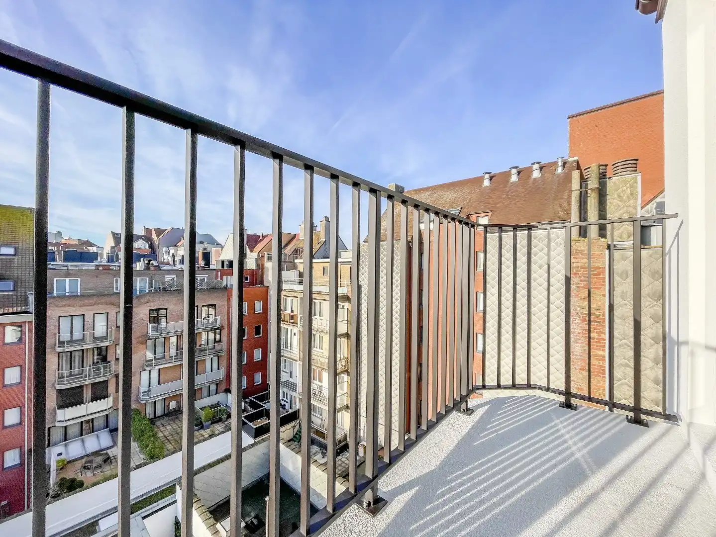 Volledig afgewerkt nieuwbouw app. met open zicht, centraal gelegen te Knokke foto 15