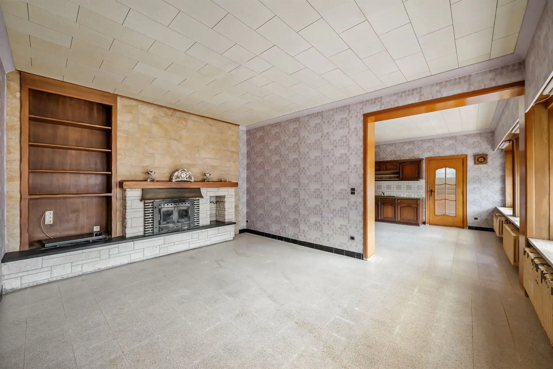 Ruime te renoveren woning met 4slk & tuin op de Valkenberg foto 4