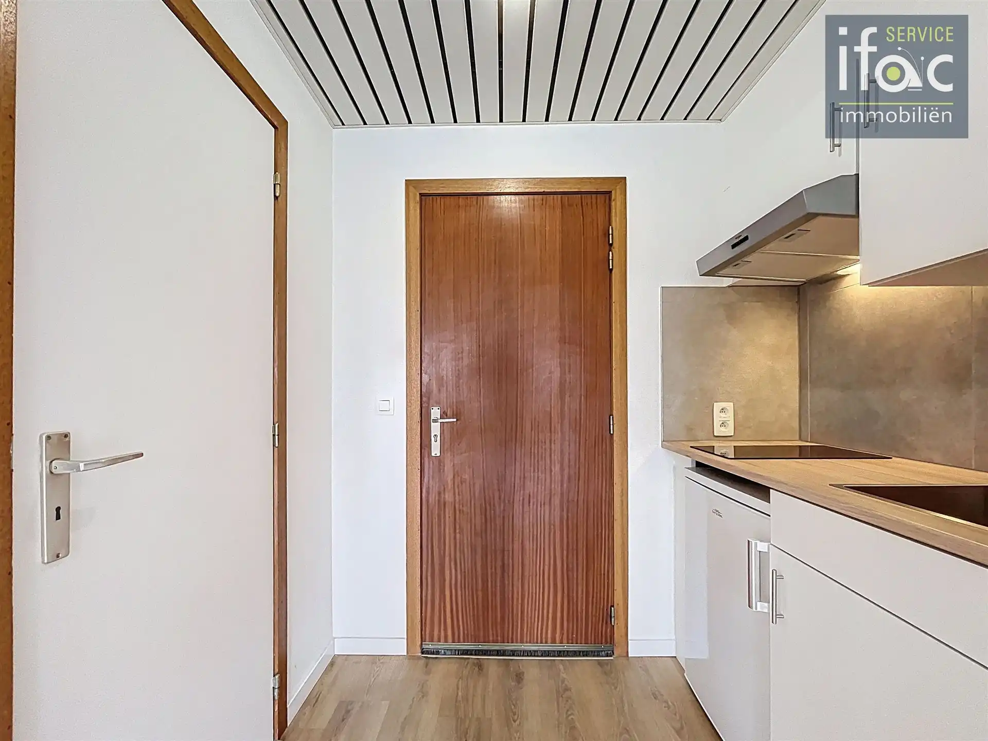 Leuk gerenoveerde studio te centrum Leuven foto 5