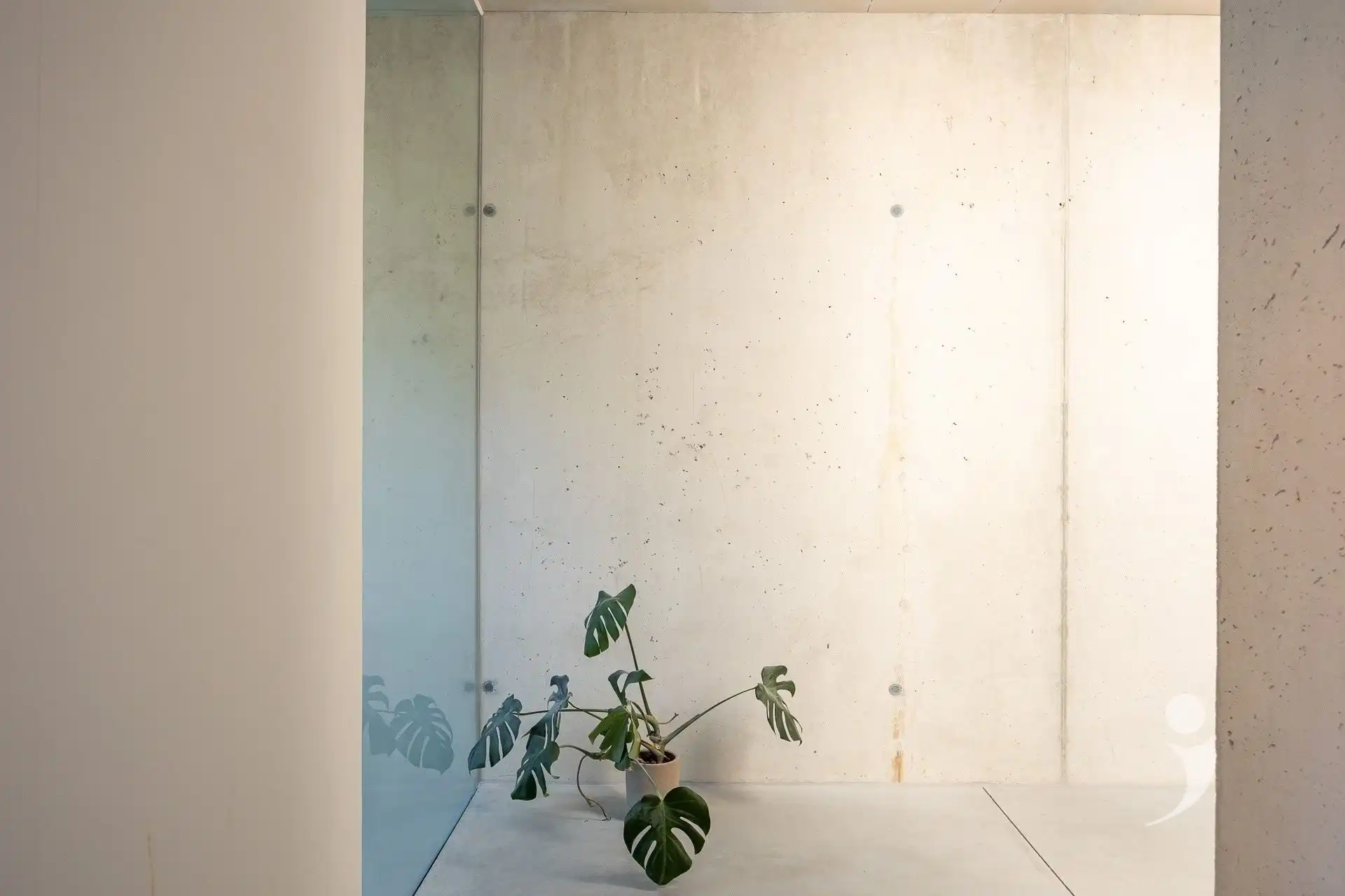 High-end architectenwoning met zwembad en prachtig zicht op de achterliggende weides foto 35