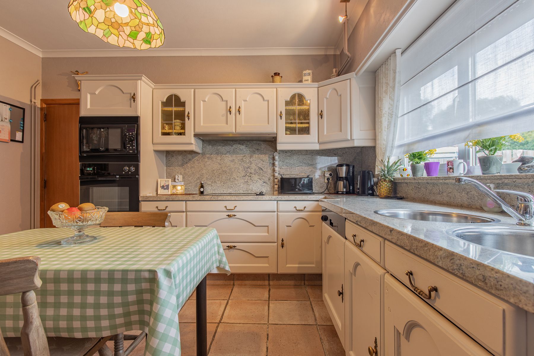 Gunstig gelegen woning met ruime tuin foto 4