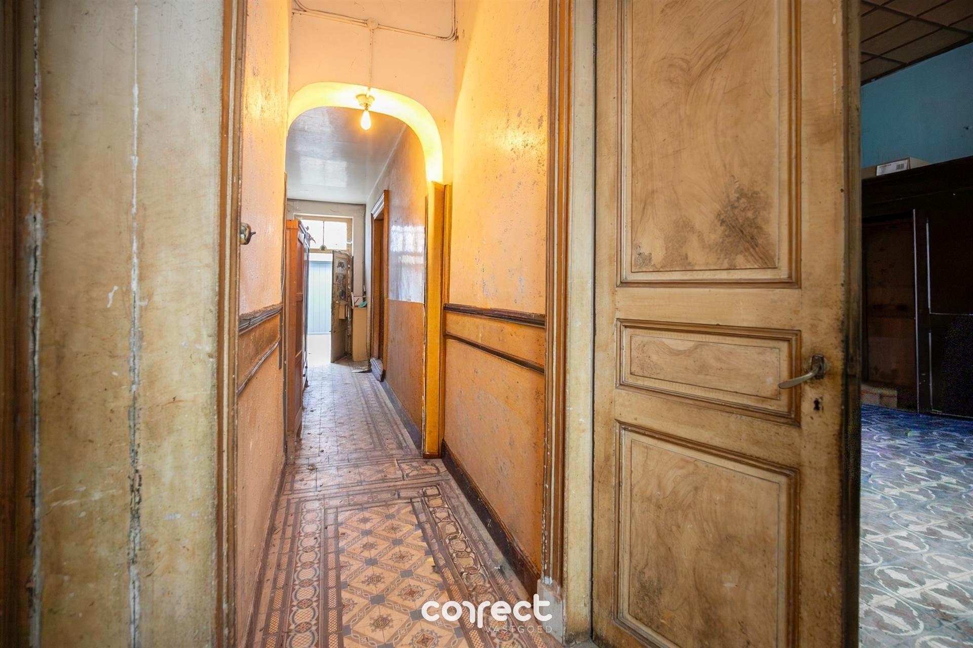 Renovatieproject op schitterende locatie foto 4