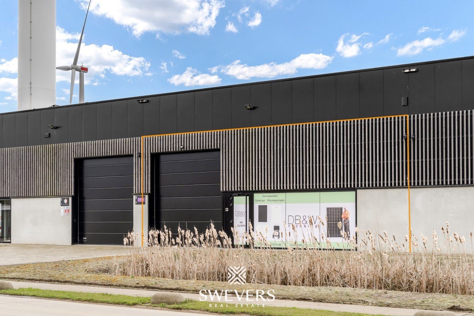 Functionele industriehal met drie autostaanplaatsen te Ham foto 13