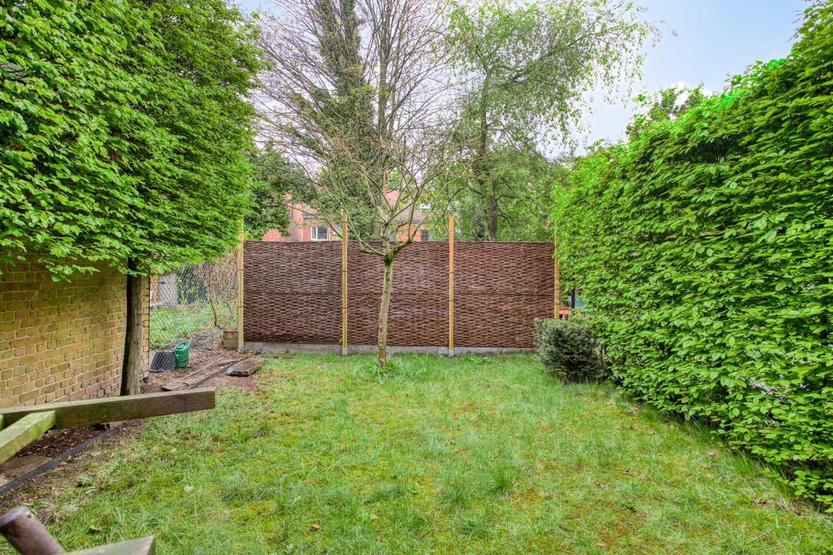 Zeer degelijke gezinswoning met tuin en garage foto 16