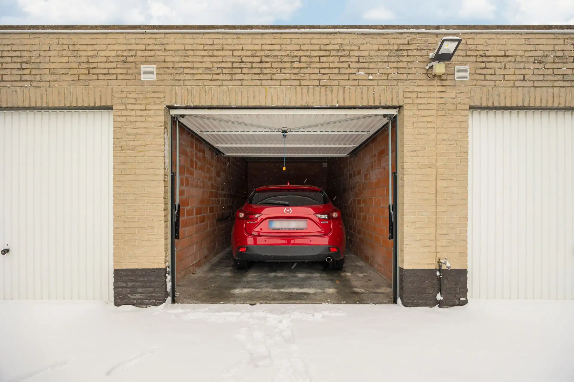 Gelijkvloersappartement met grote tuin & garage foto 35