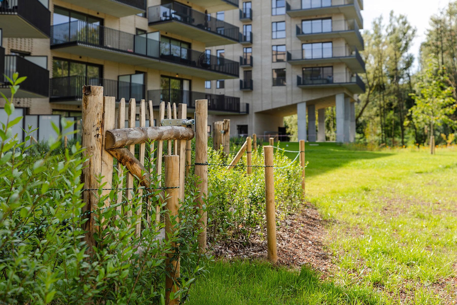 Volledig afgewerkt nieuwbouwappartement te koop! foto 2