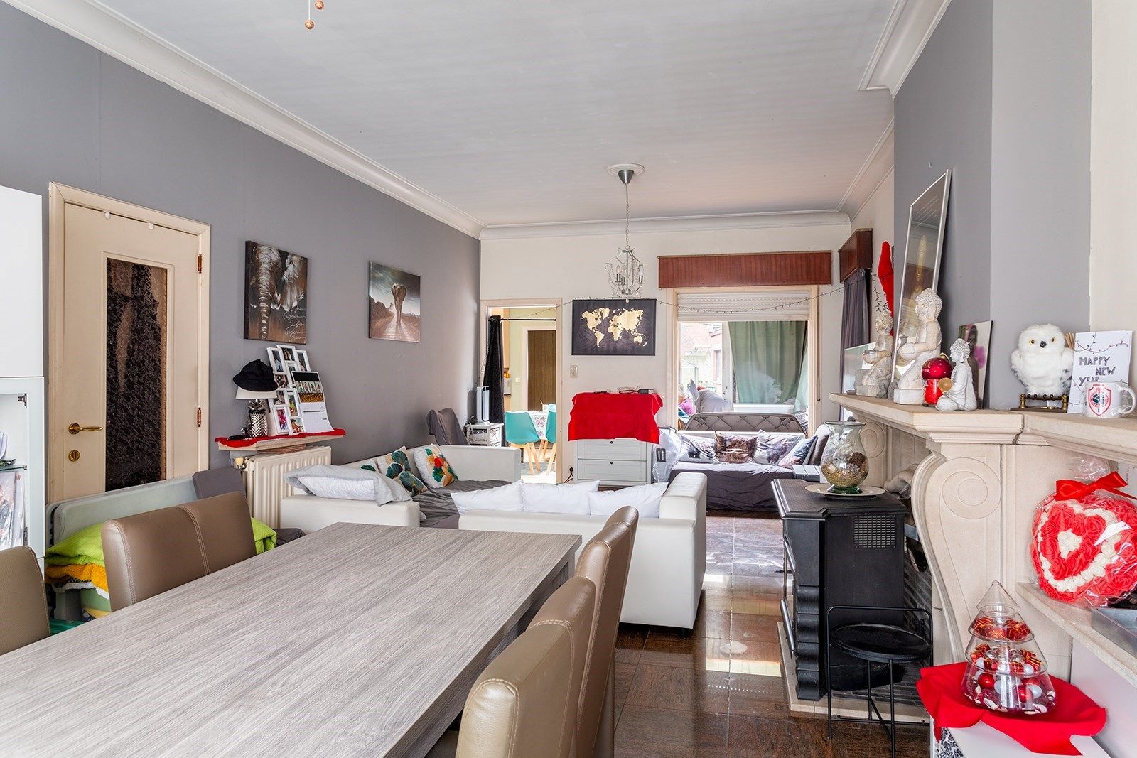Ruime halfopen bebouwing met vijf slaapkamers foto 7