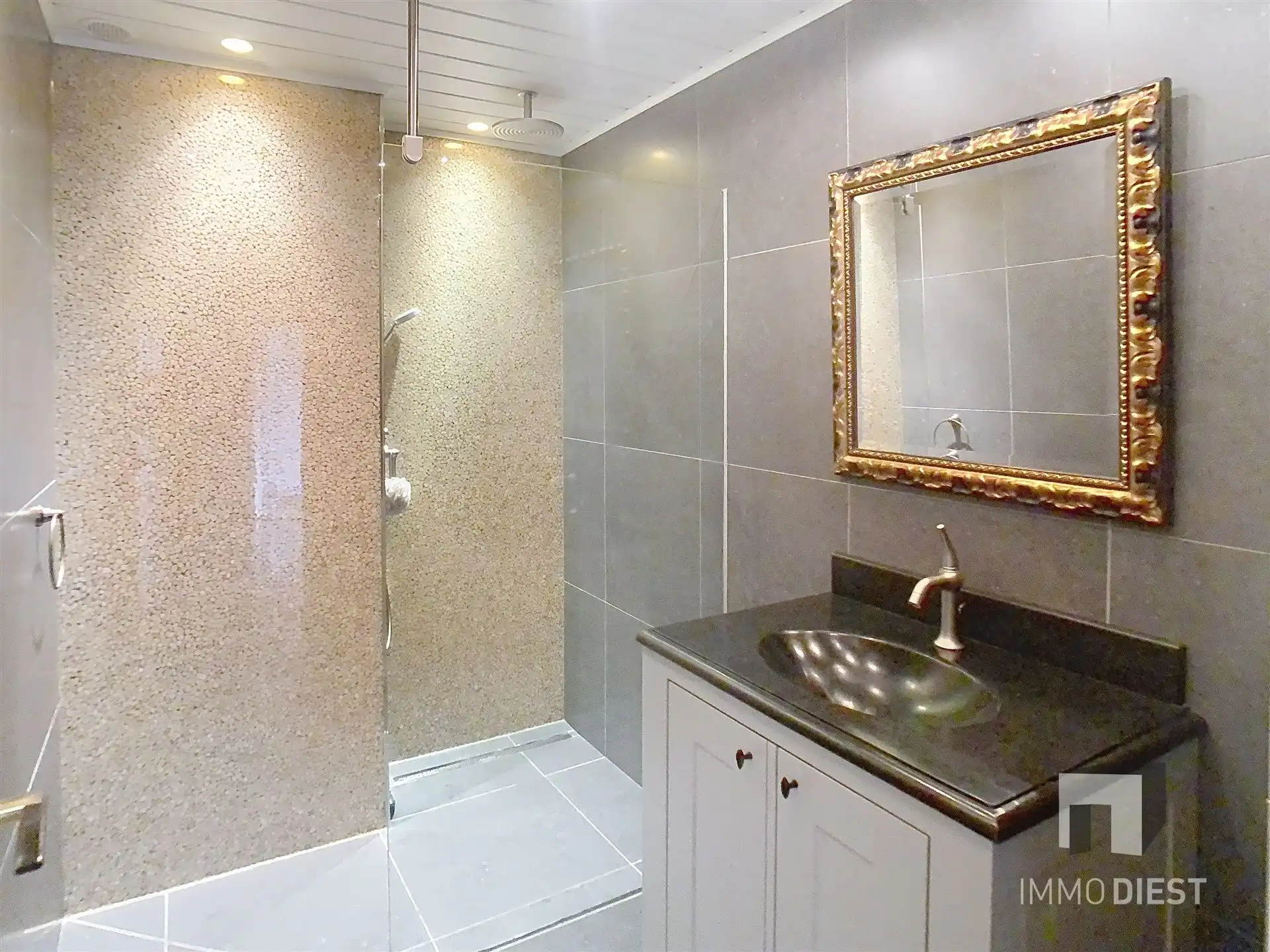 Penthouse 145m² met 3 slaapkamers en twee leefruimtes foto 10