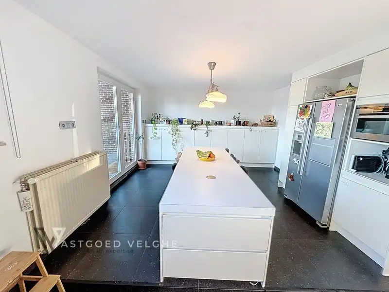 🌿 Goed onderhouden woning met 4 slaapkamers, grote garagebox/werkplaats & energiezuinige voorzieningen in Uikhoven foto 7