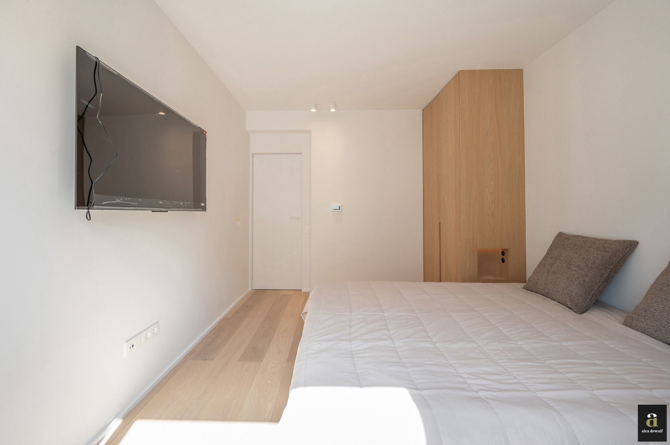 Lichtrijk 3-slaapkamer appartement [Zoutelaan - Lippenslaan] foto 13