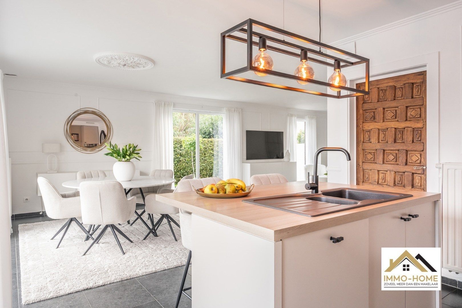 Instapklare HOB in Gent, deelgemeente Oostakker met zwembad foto 2