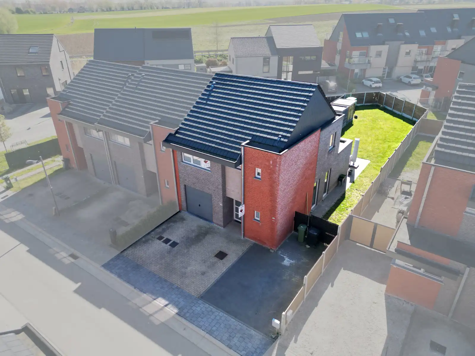 Instapklare, Ruime HOB MET 5 SLPK, Tuin én Garage! foto {{pictureIndex}}