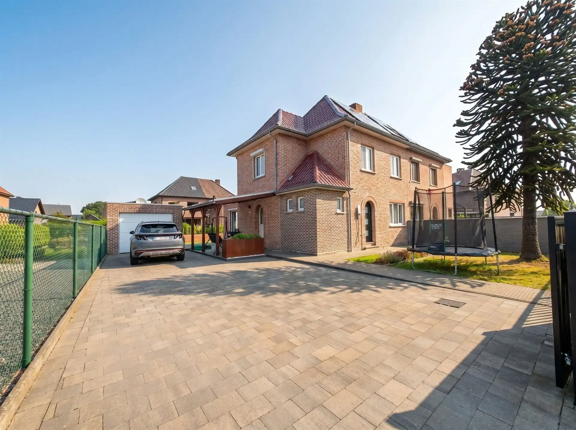Instapklare woning met 3 slaapkamers  foto 2