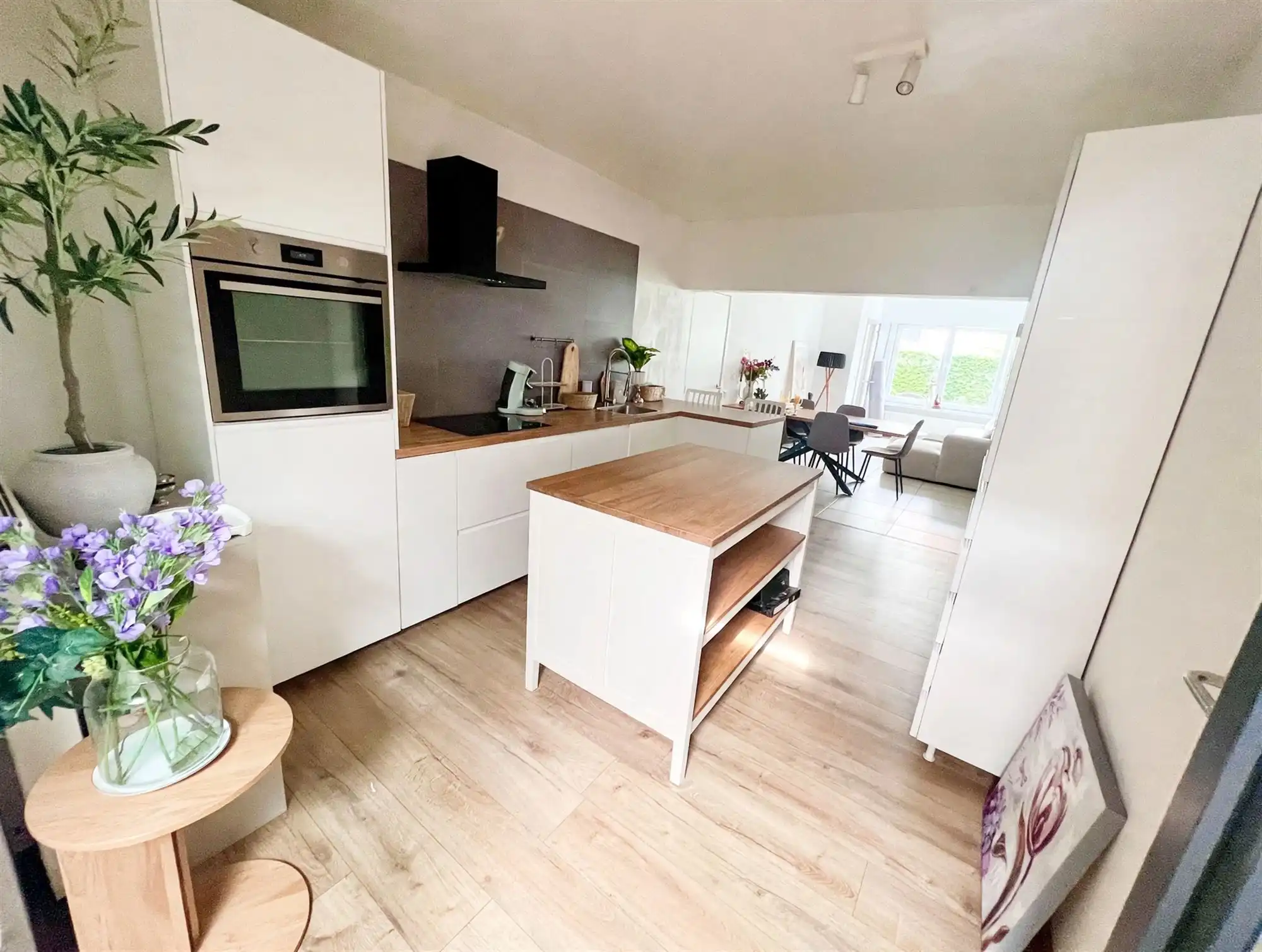 Vernieuwde woning met 2 slaapkamers in rustige woonomgeving foto 8