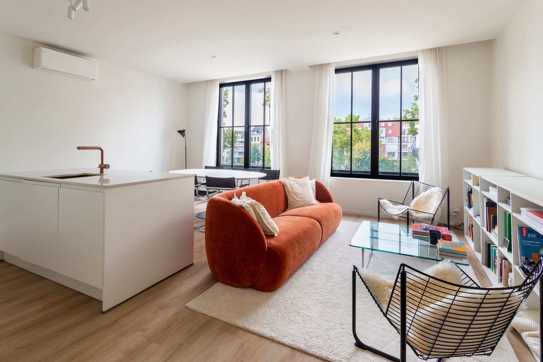 Instapklaar appartement overkijkend Park Dok Zuid foto 2