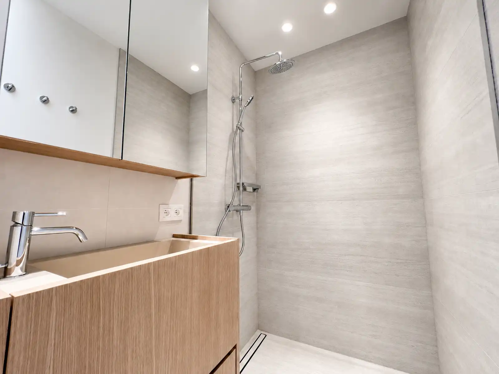 Zeer ruime duplex-penthouse op toplocatie in Het Zoute foto 18