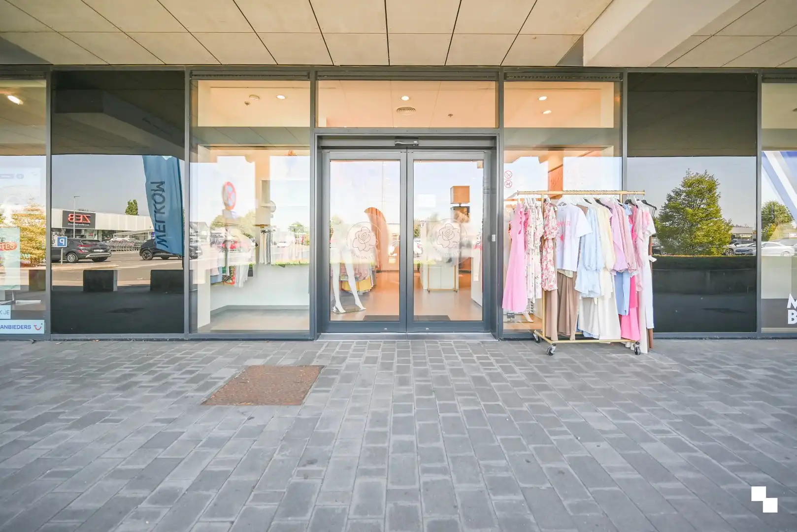 Winkelruimte op een absolute toplocatie te Waregem foto 10