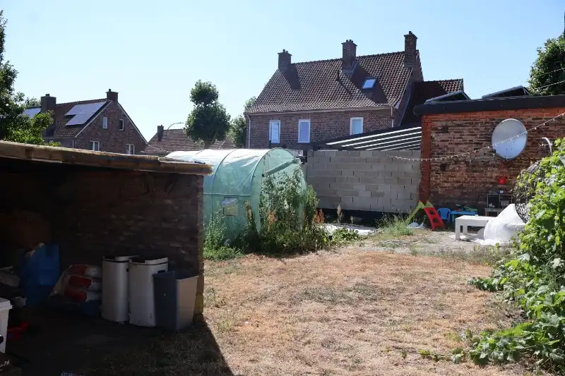 Woning met 4 slaapkamers en garage foto 30