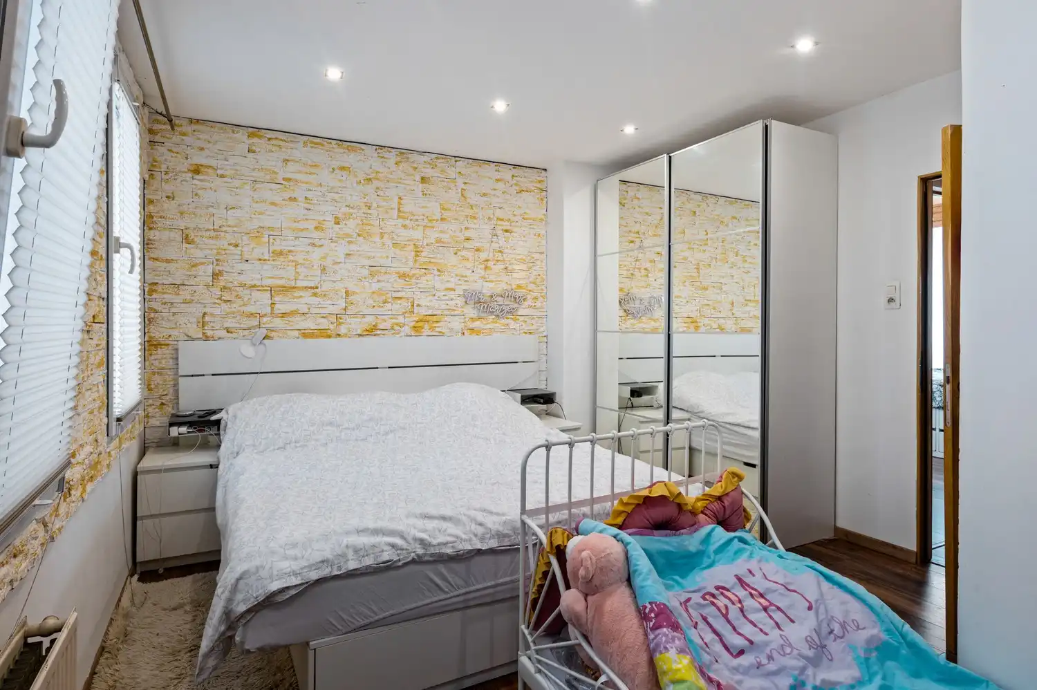 Huis met 3 à 4 slaapkamers en tuin te koop in Merksem foto 15