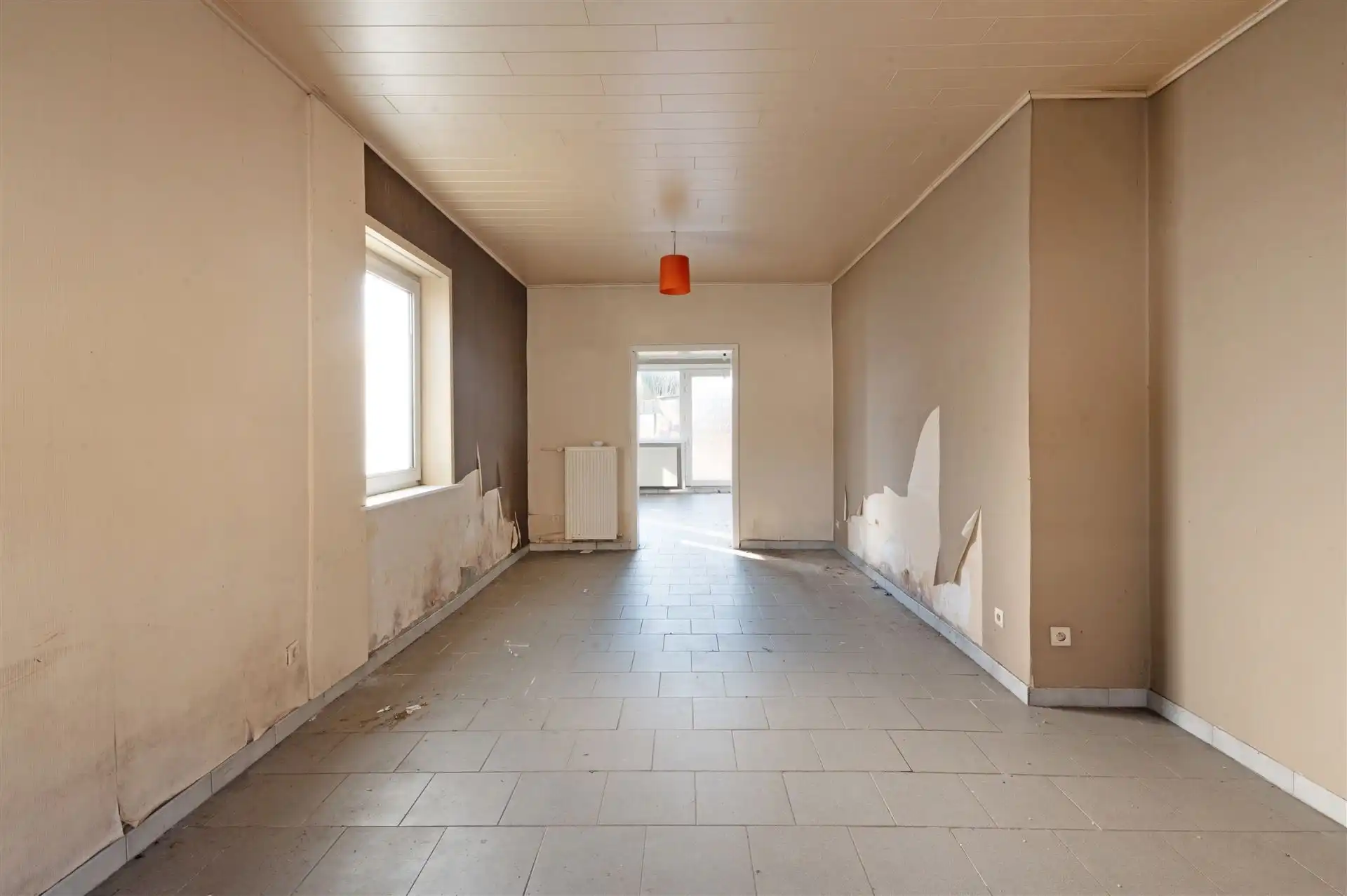 Te renoveren HOB in Moortsele foto 6