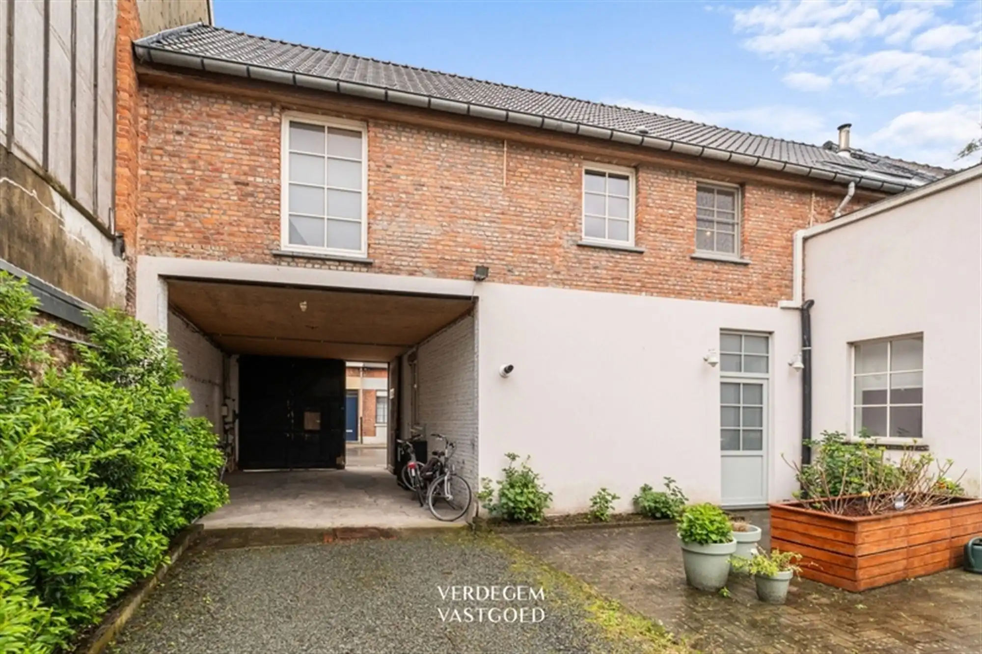 Knap appartement op centrale ligging met 3 slaapkamers en XL terras foto 24