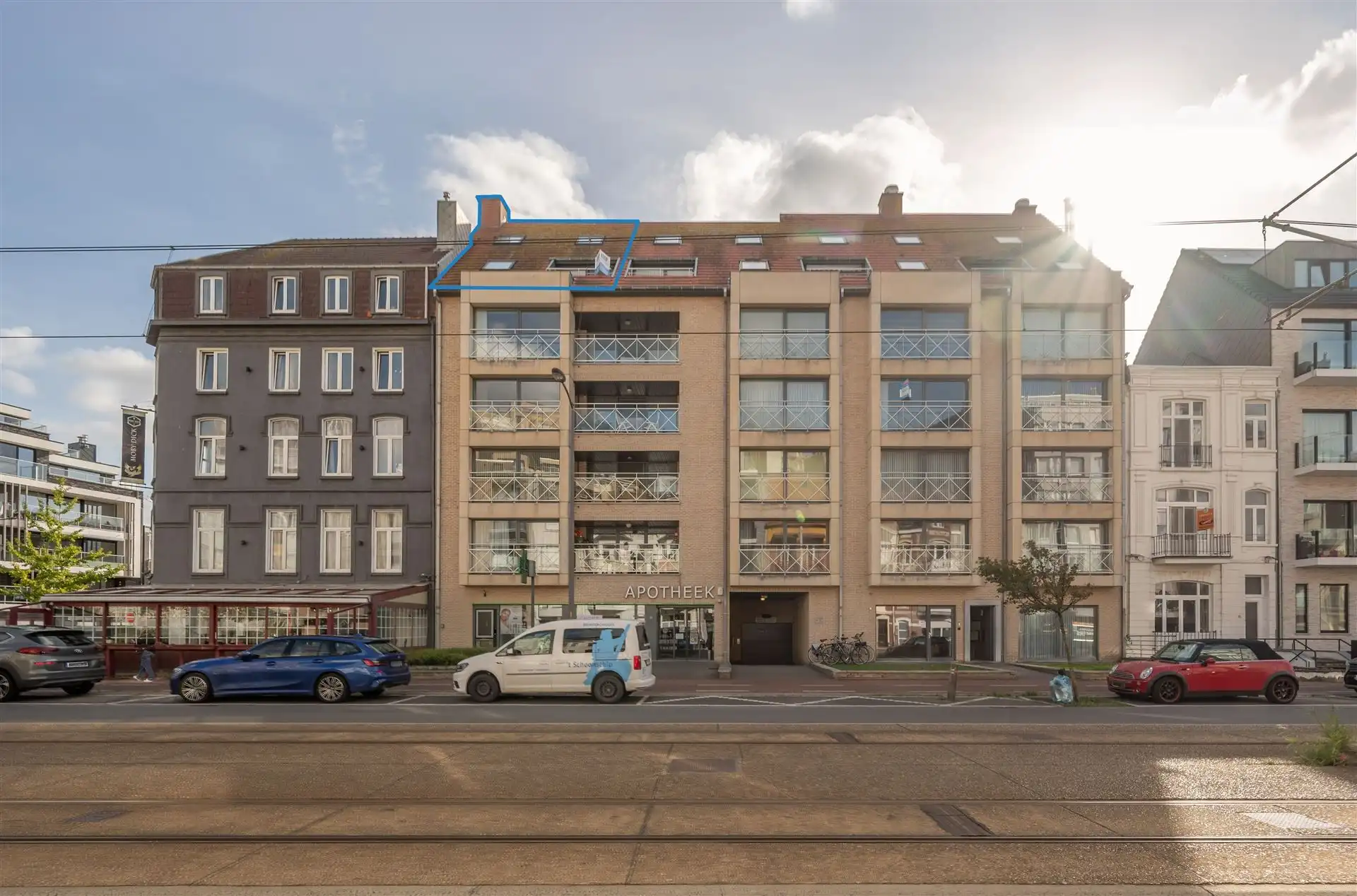 Ruime en stijlvolle duplex met terras en open zicht foto 5