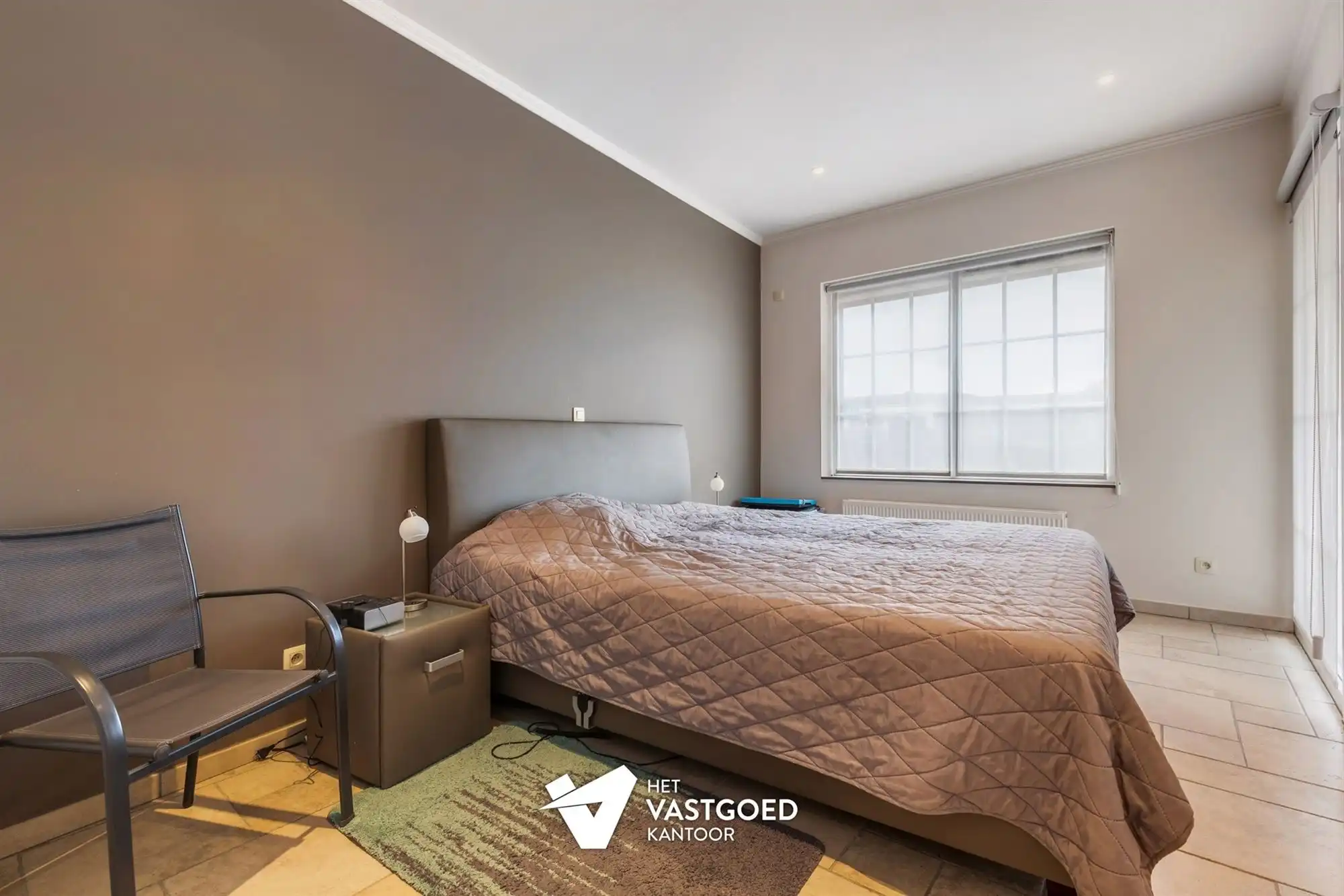 PERFECT ONDERHOUDEN GELIJKVLOERS APPARTEMENT (135M²) MET 2 SLAAPKAMERS + DRESSING EN TERRAS TE LAAKDAL foto 19
