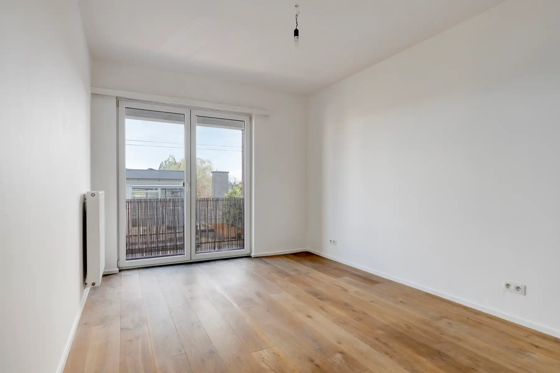 Ruim appartement met 3 slpk en terras te Wilrijk foto 9