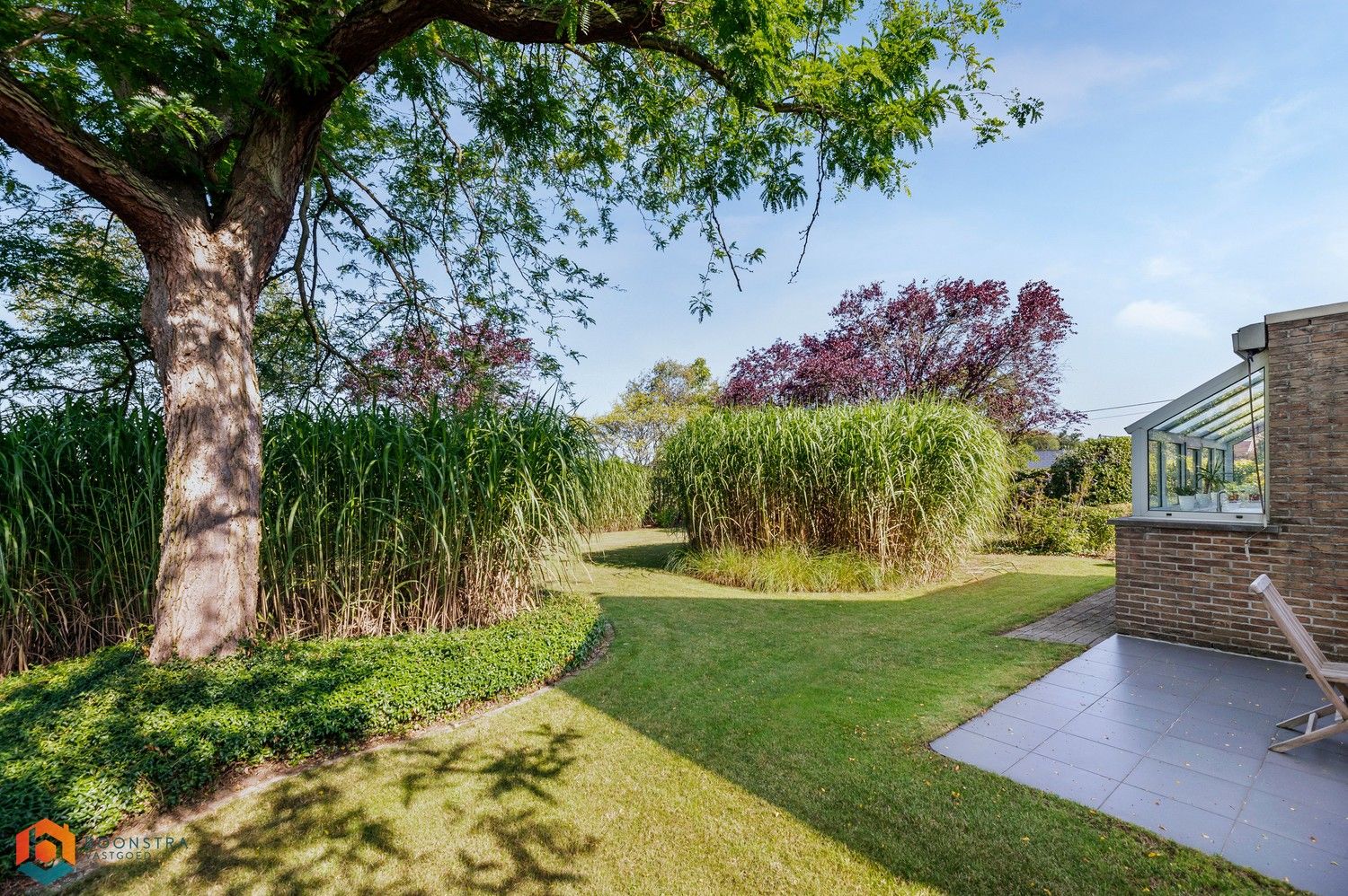 Stijlvolle villa met prachtige tuin, 3 slaapkamers en mogelijkheid tot vrij beroep foto 3