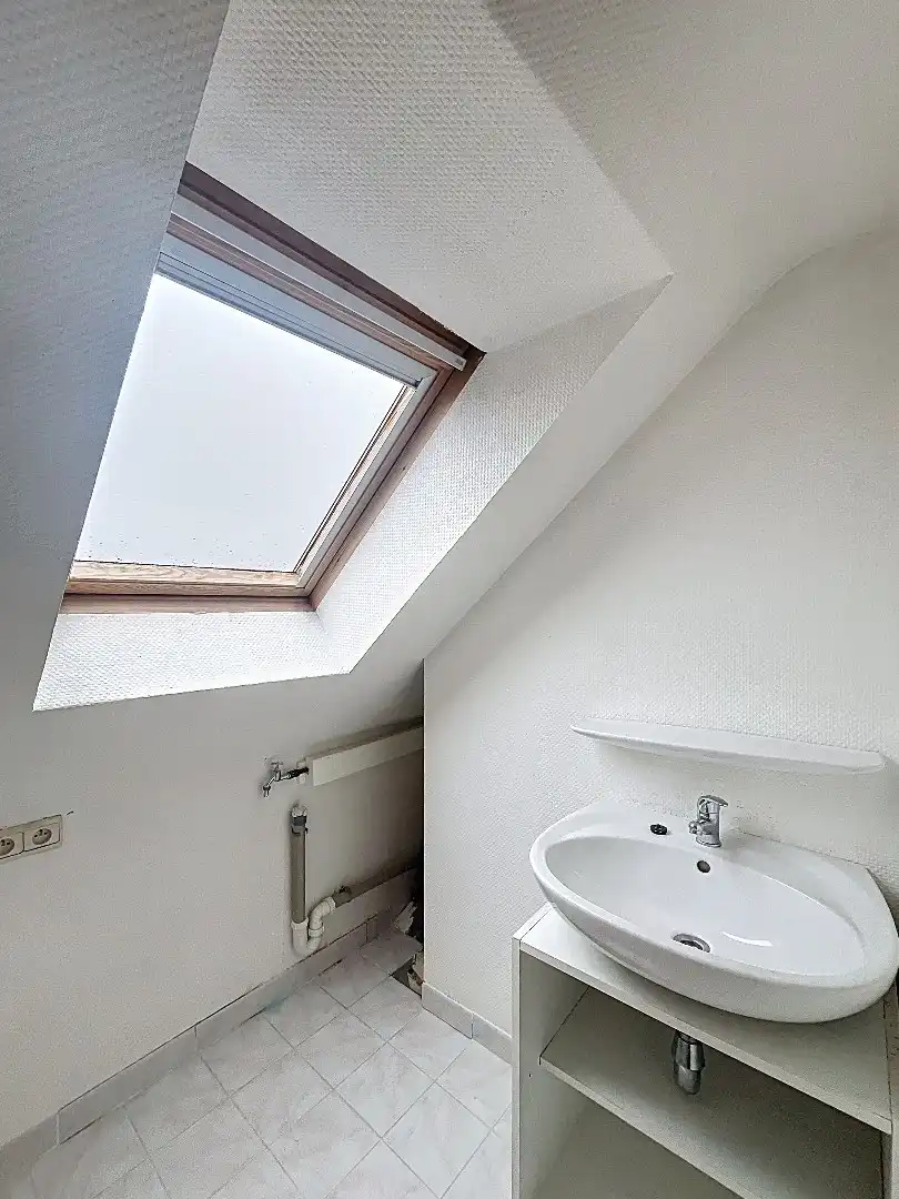 Instapklaar duplex appartement te Kessel-Lo! foto 14