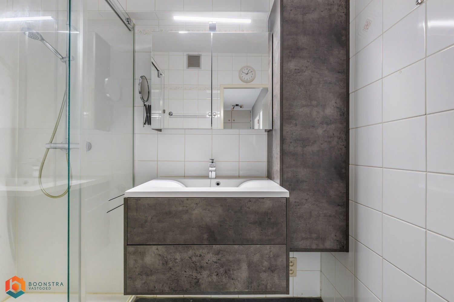 Gerenoveerd app. met 2 slpkrs en parking in Mechelen foto 21