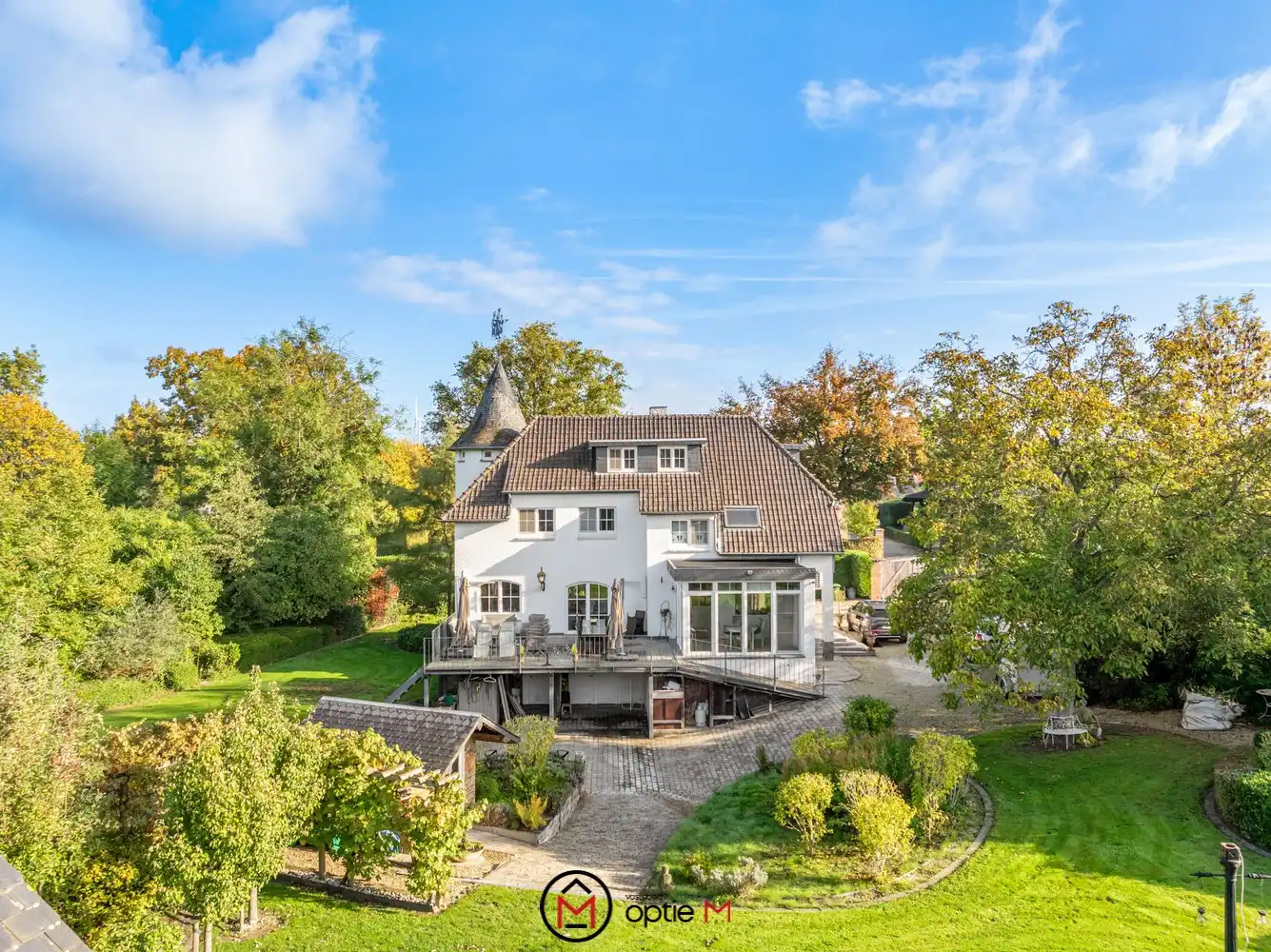 Karaktervolle villa met parktuin op een royaal perceel van 24a71 – vlakbij het centrum van Hasselt foto 28