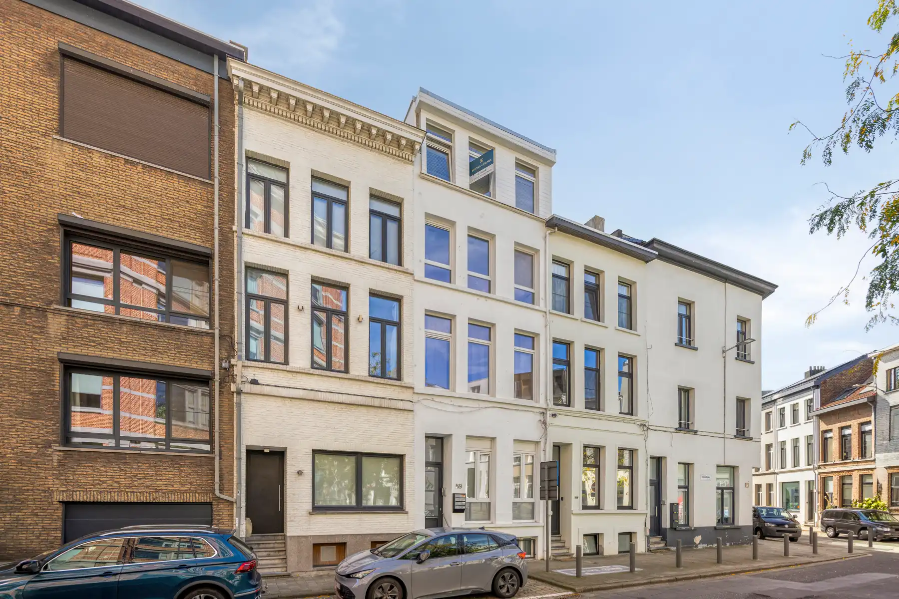 Lichtrijk gemeubeld 1-slaapkamerappartement foto 10