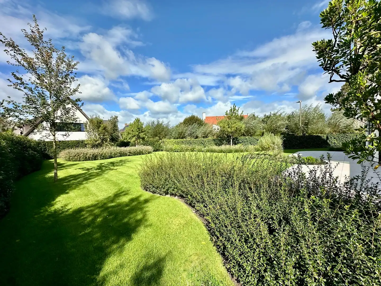 Luxueuze nieuwbouwvilla gelegen aan de rand van het Zoute, op slechts enkele minuten van de zee en het strand. foto 11