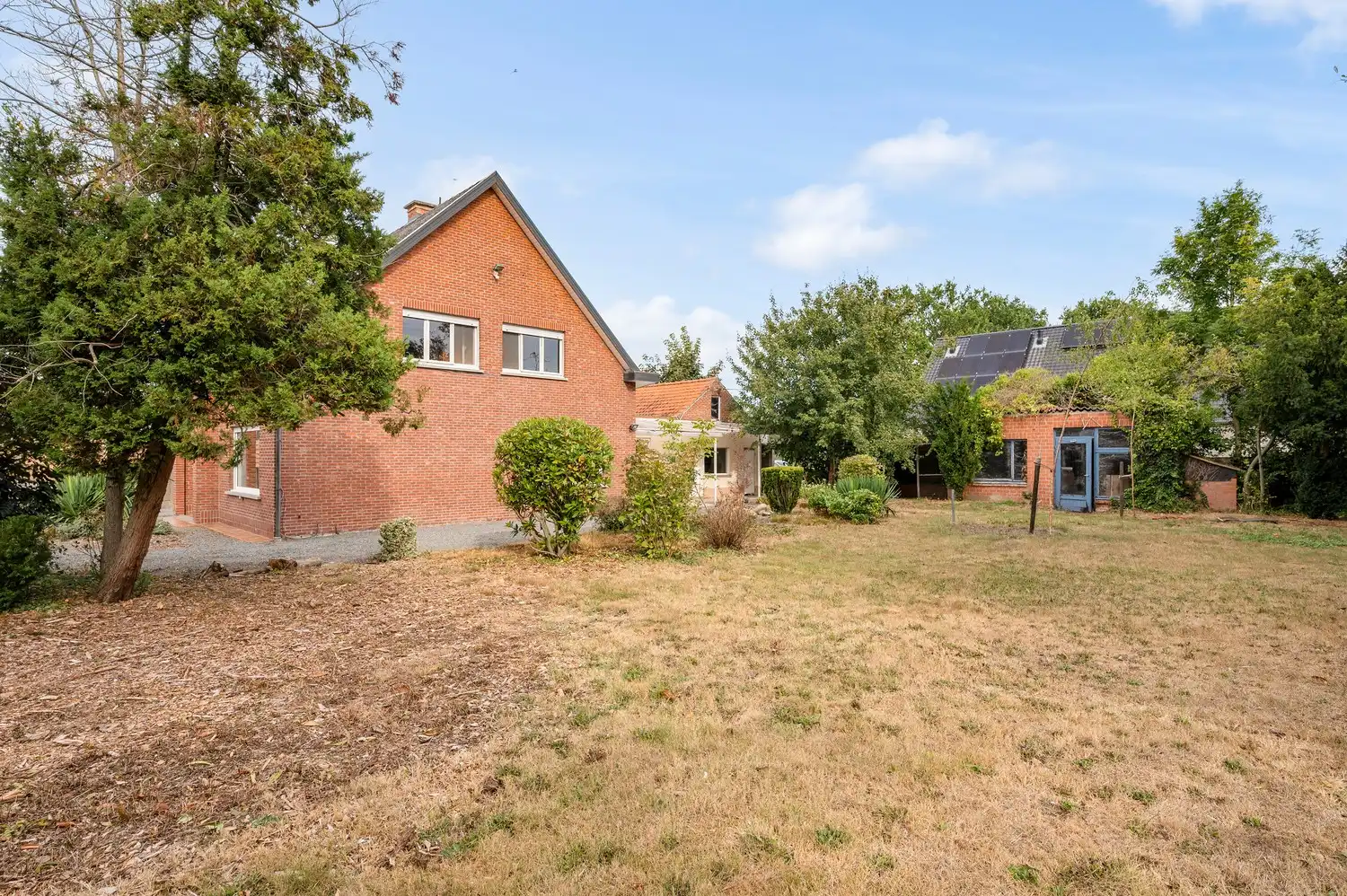 Vrijstaande woning op een prachtig perceel van 1.132 m². foto 29