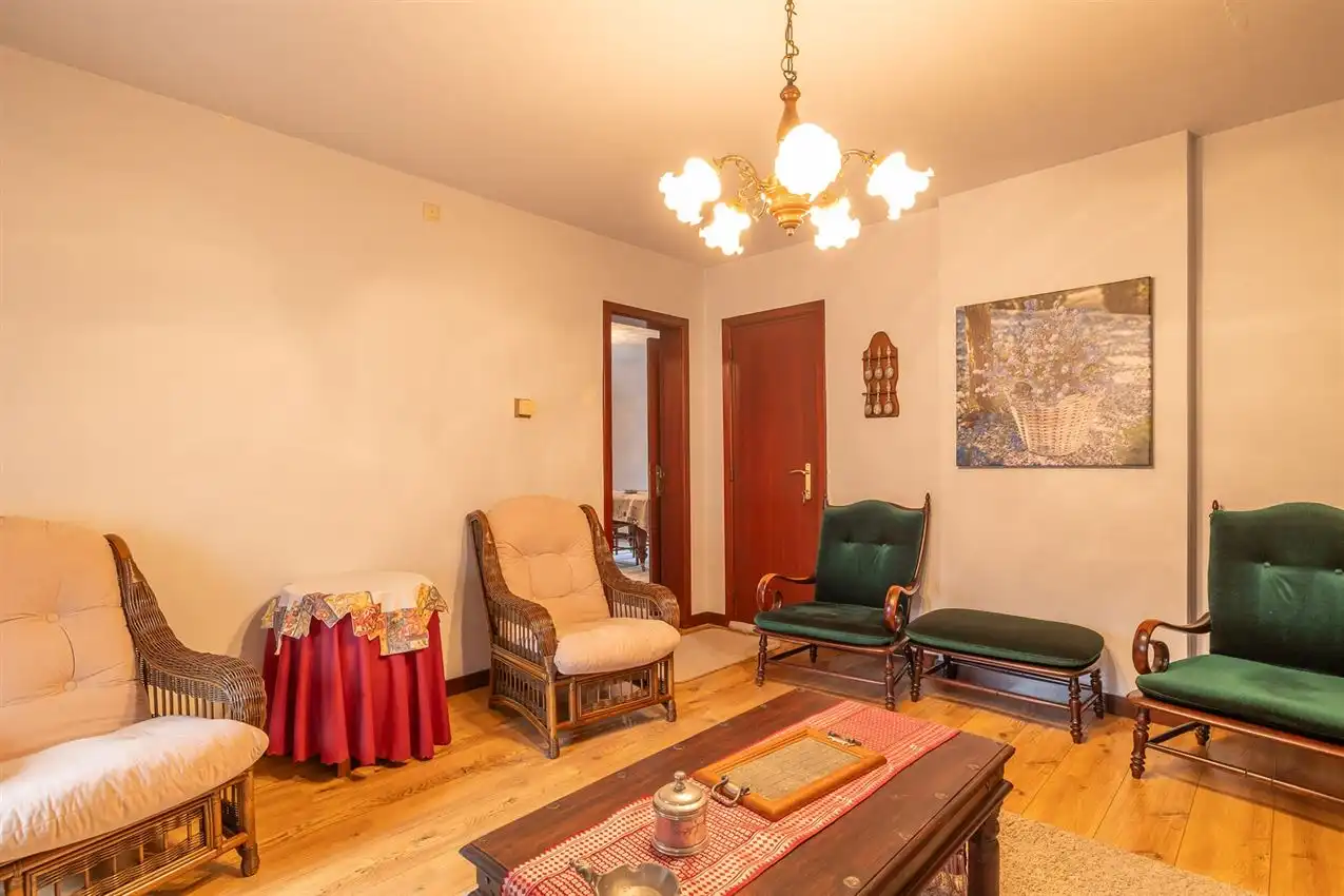 Uniek gebouw met historische waarde en karakter foto 42