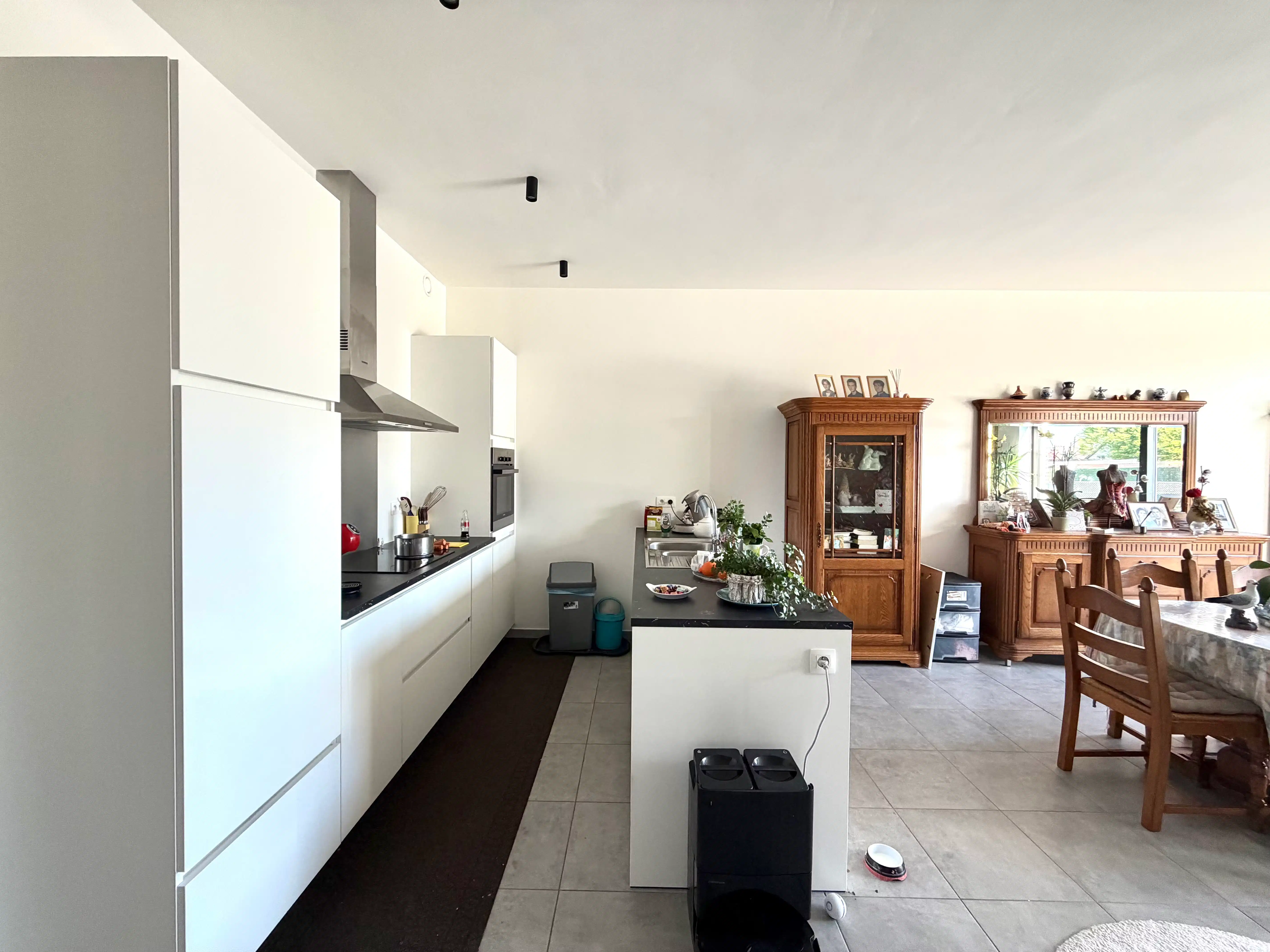 Energiezuinig en ruim appartement met twee slaapkamers foto 4