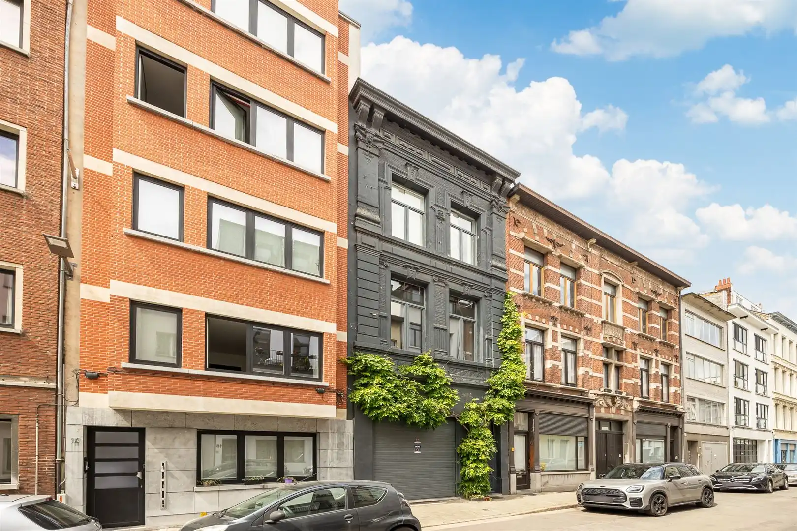Wonen in Sint-Andries, tussen ’t Zuid en het historisch centrum foto {{pictureIndex}}