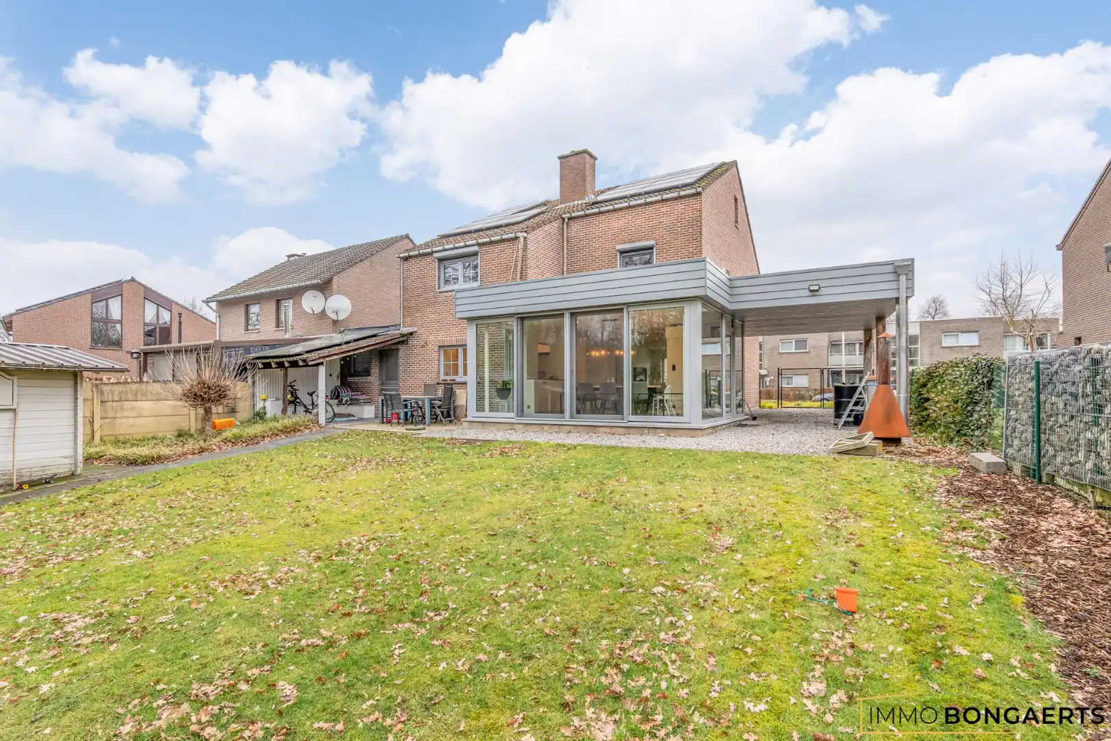 Gerenoveerde woning met 4 slaapkamers op rustige ligging foto 32