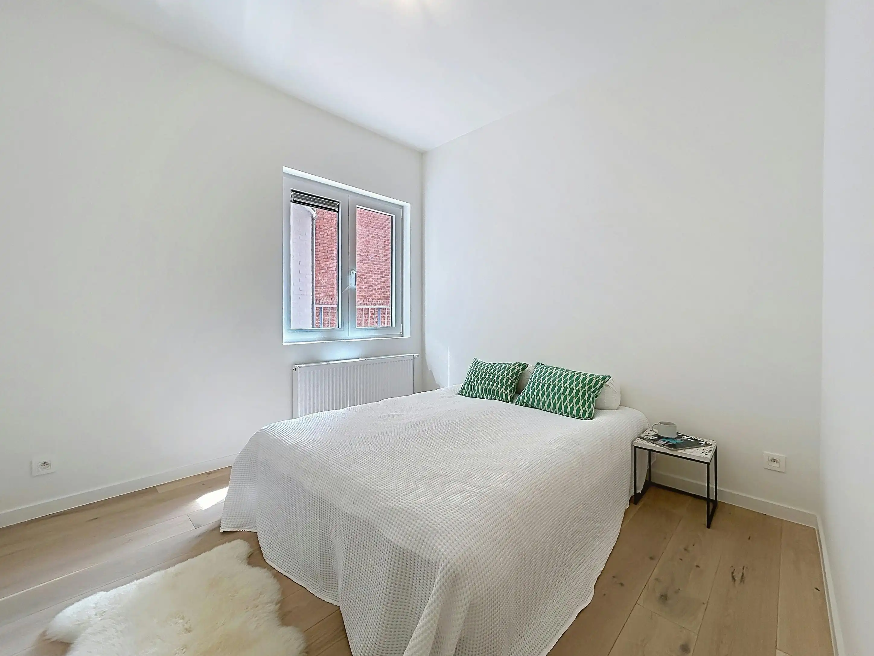 Luxueus 3-slaapkamerappartement met terras te koop in Wilrijk foto 16