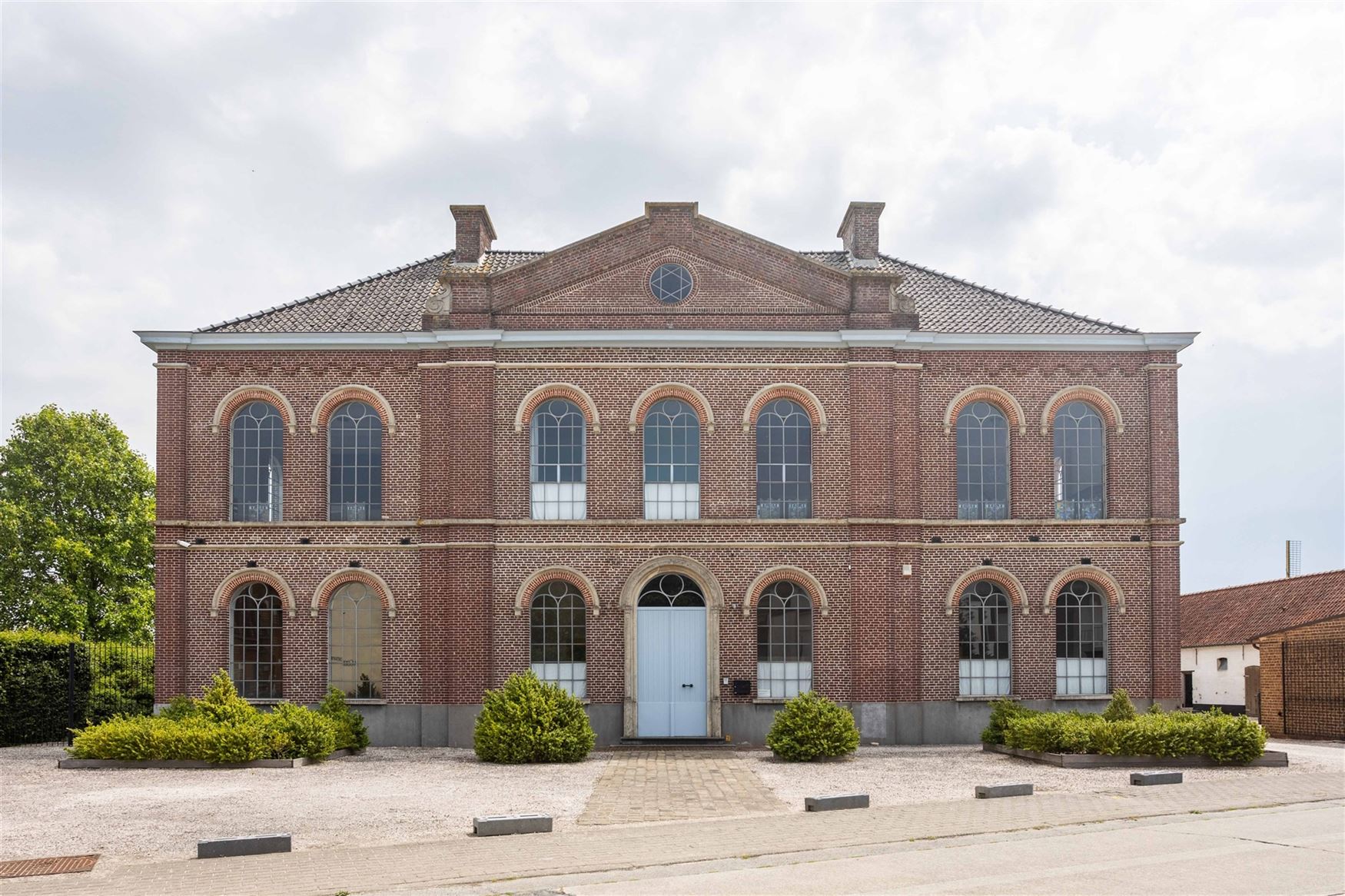 Riante eigendom met ontwikkelingsmogelijkheden foto 2
