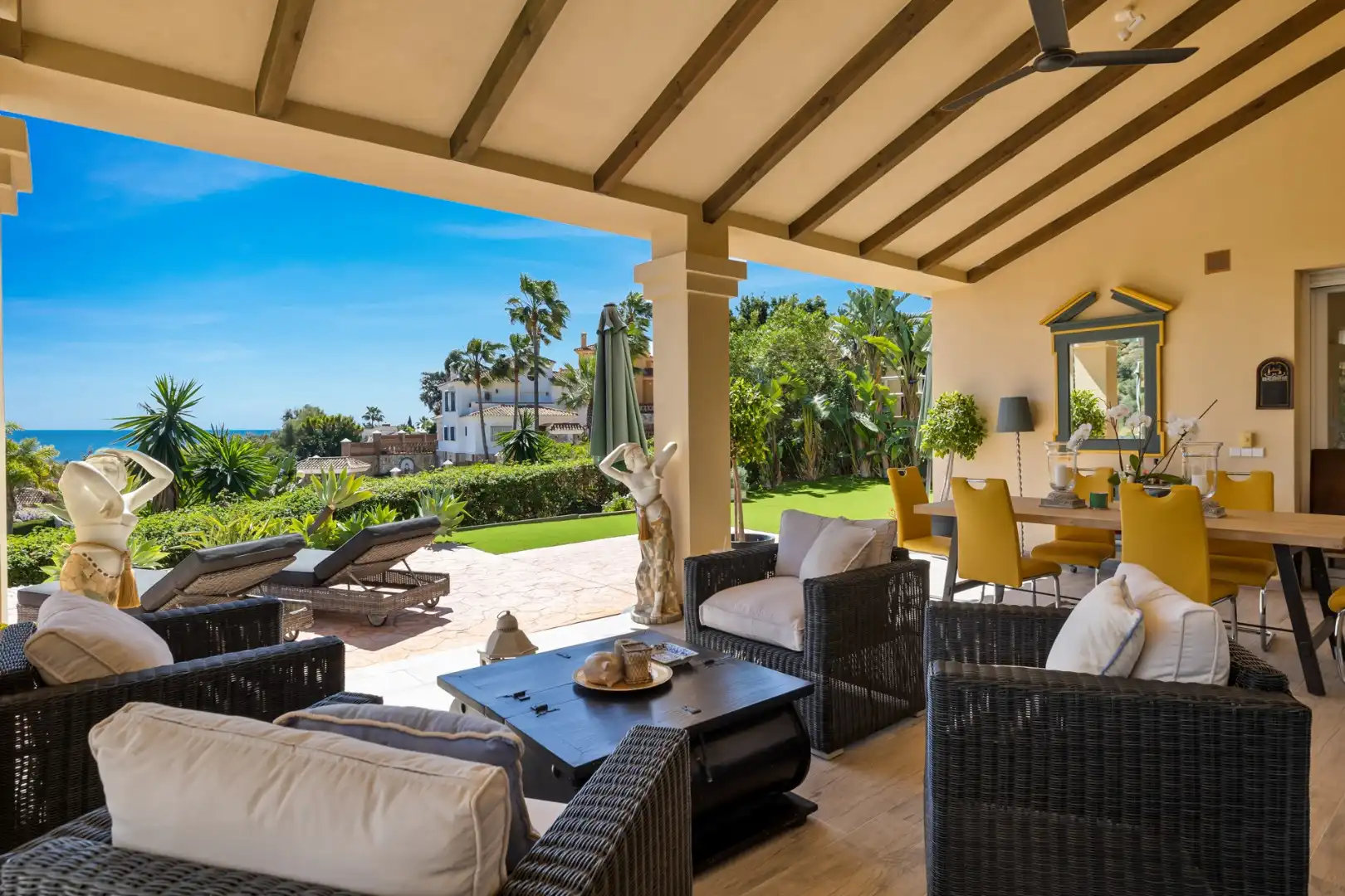 SCHITTEREND GELEGEN VILLA NAAST CABOPINO GOLF foto 72